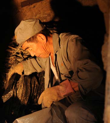 手業の会　炭焼